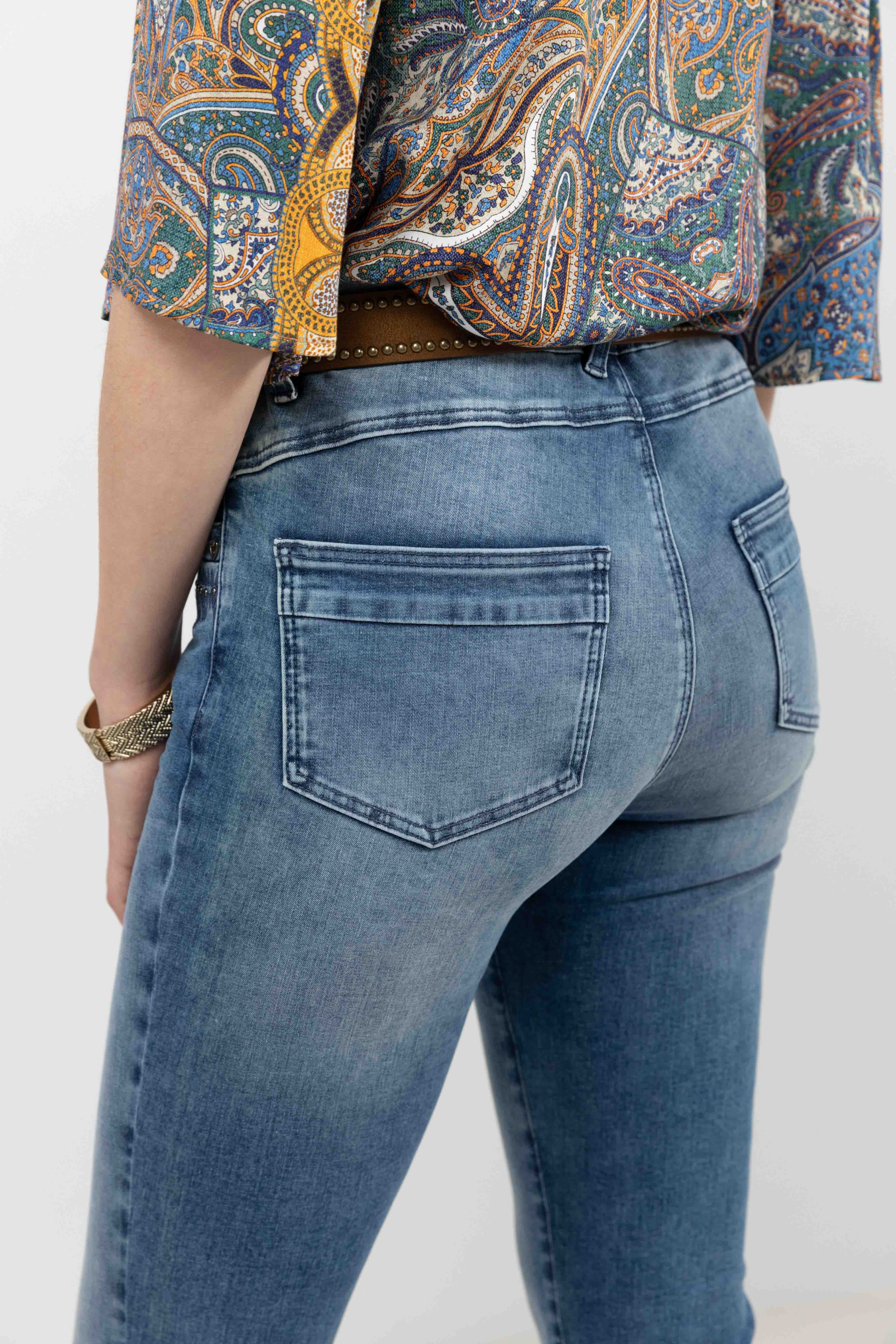 Jean bleu slim avec broderies | Elora