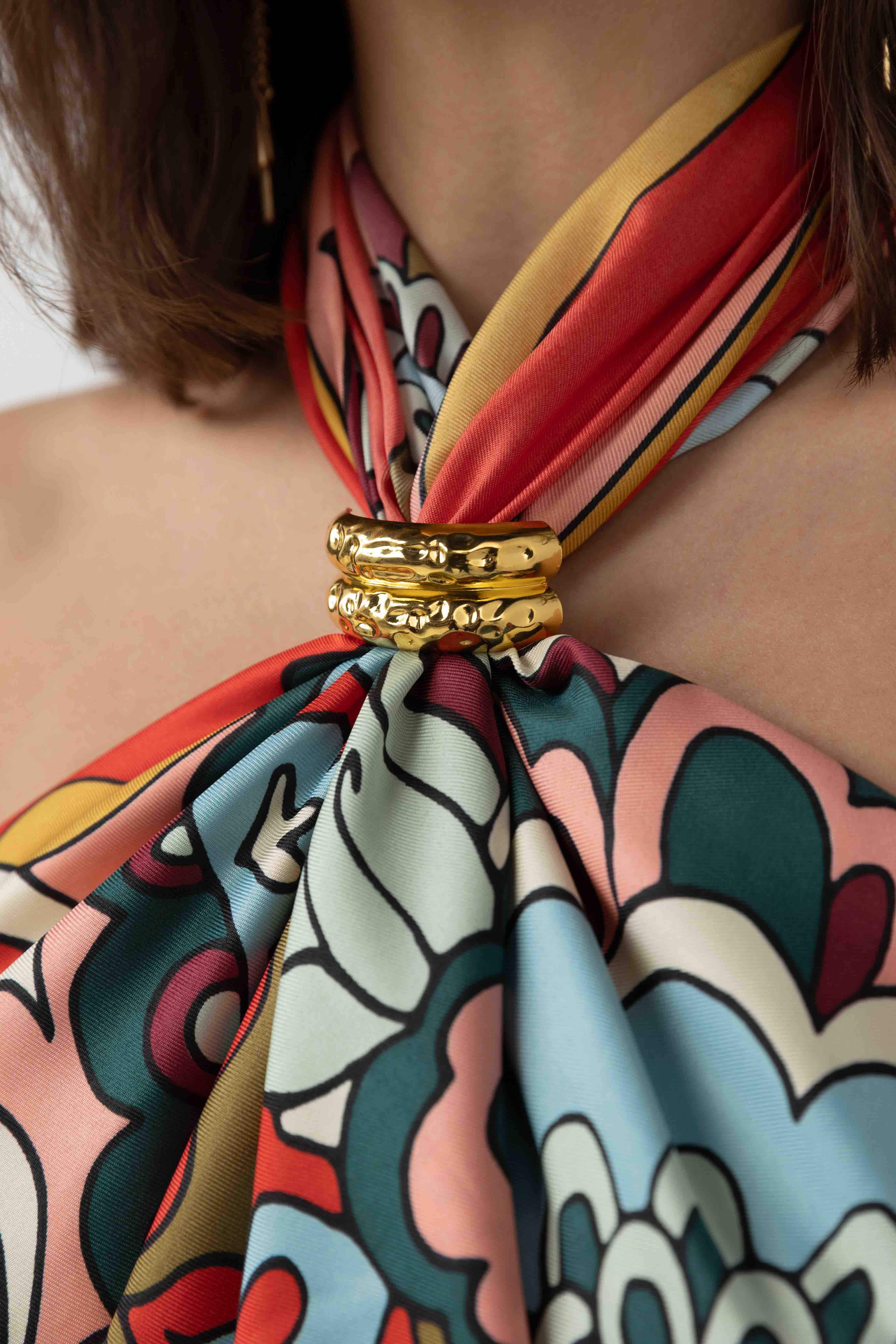 Carré satin multicolore imprimé XXL | Elora