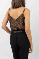 Caraco léopard satin dentelle féminine | Elora