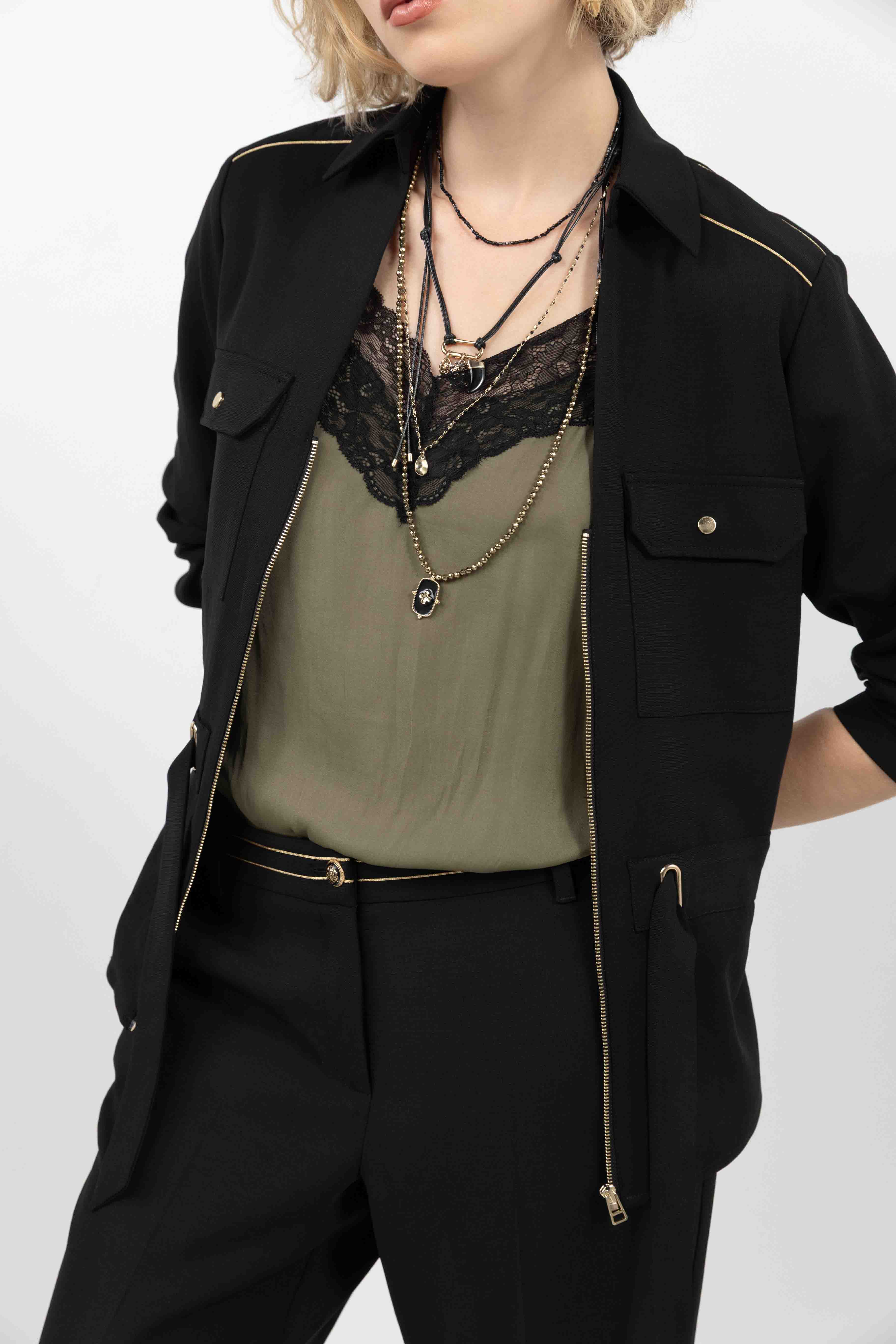 Veste noir chic ceinturée | Elora