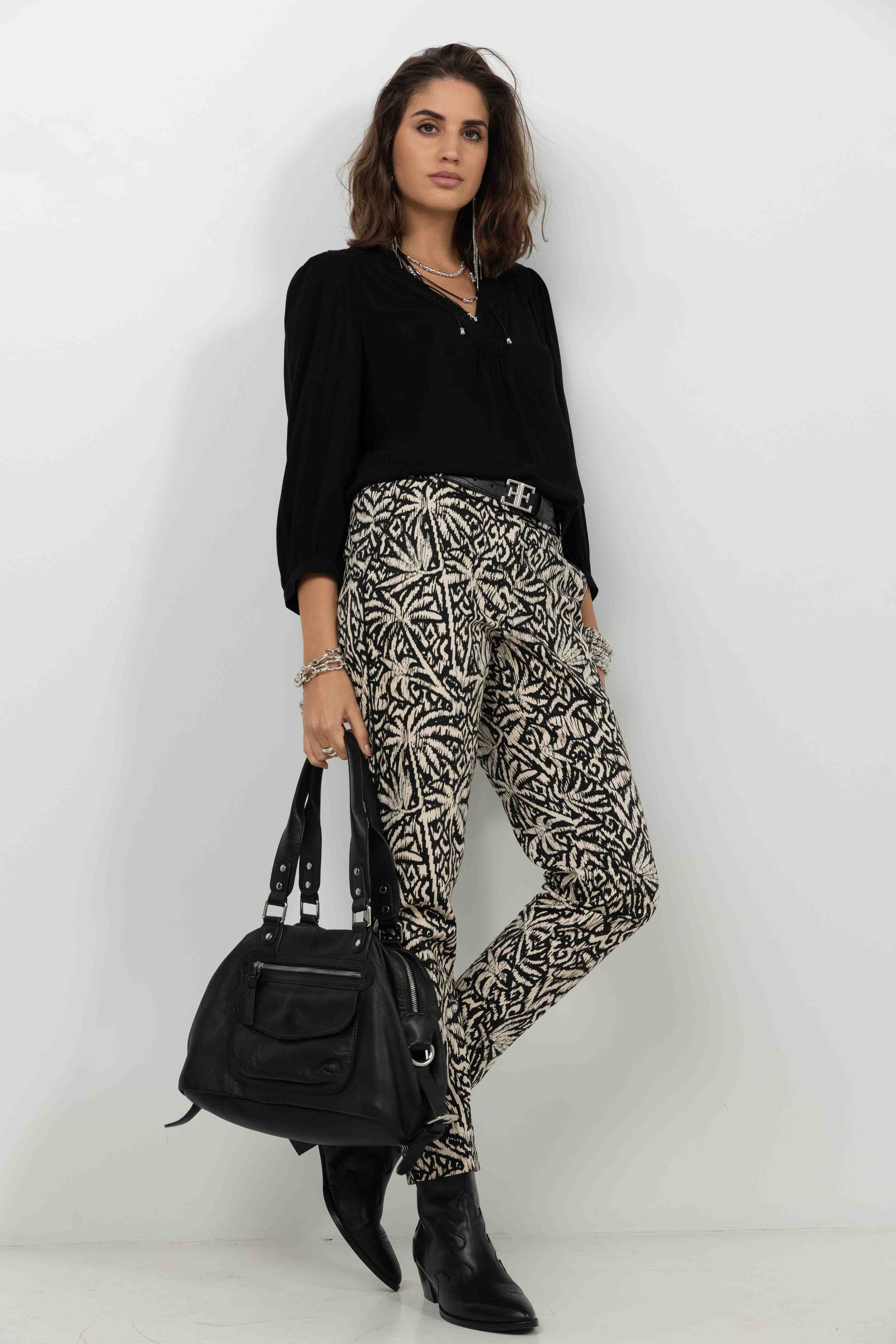 Pantalon imprimé graphique écru noir | Elora