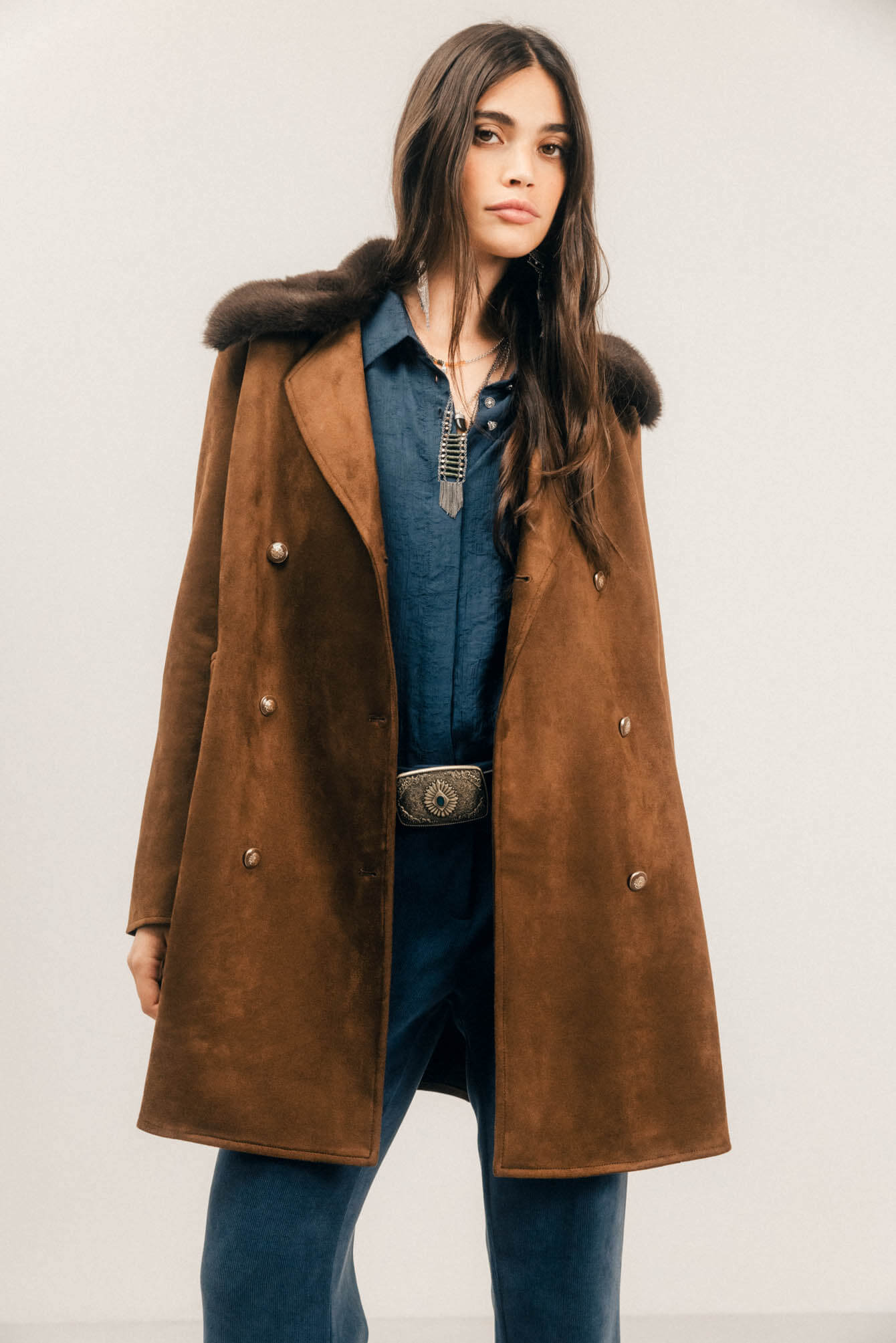 Trench choco suédine col fausse fourrure | Elora