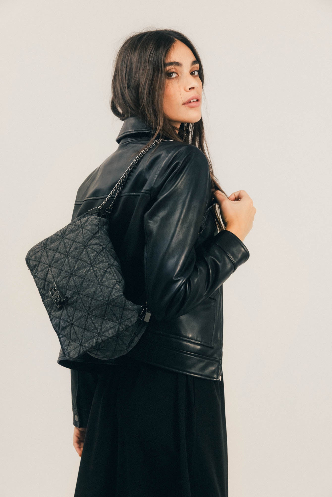 Sac denim noir matelassé rock | Elora