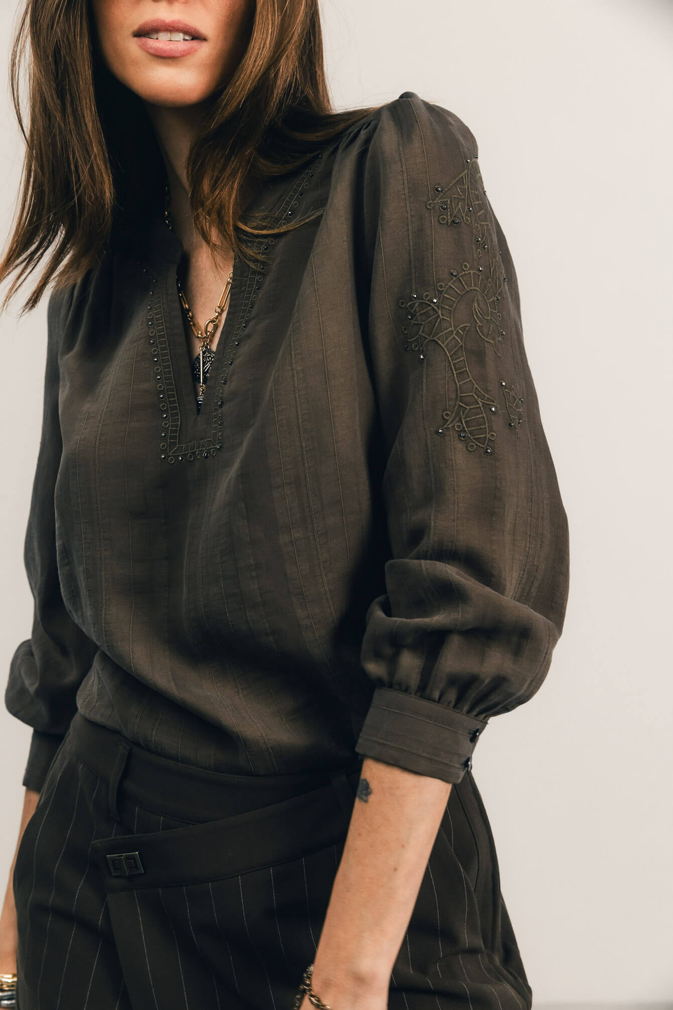 Blouse bronze jacquard brodée perlée | Elora
