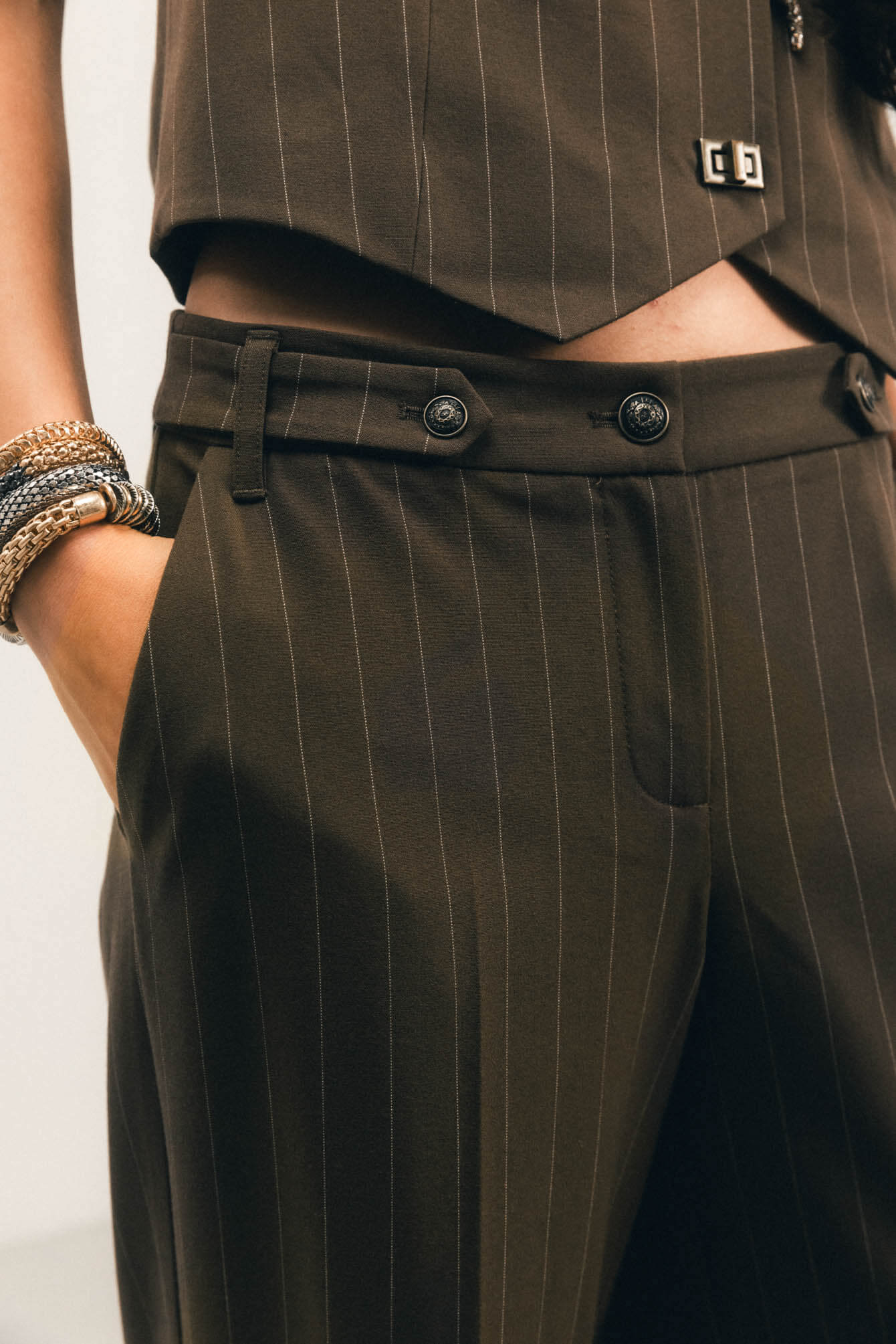 Pantalon tailleur rayé bronze | Elora