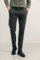 Pantalon kaki carreaux chic | Elora