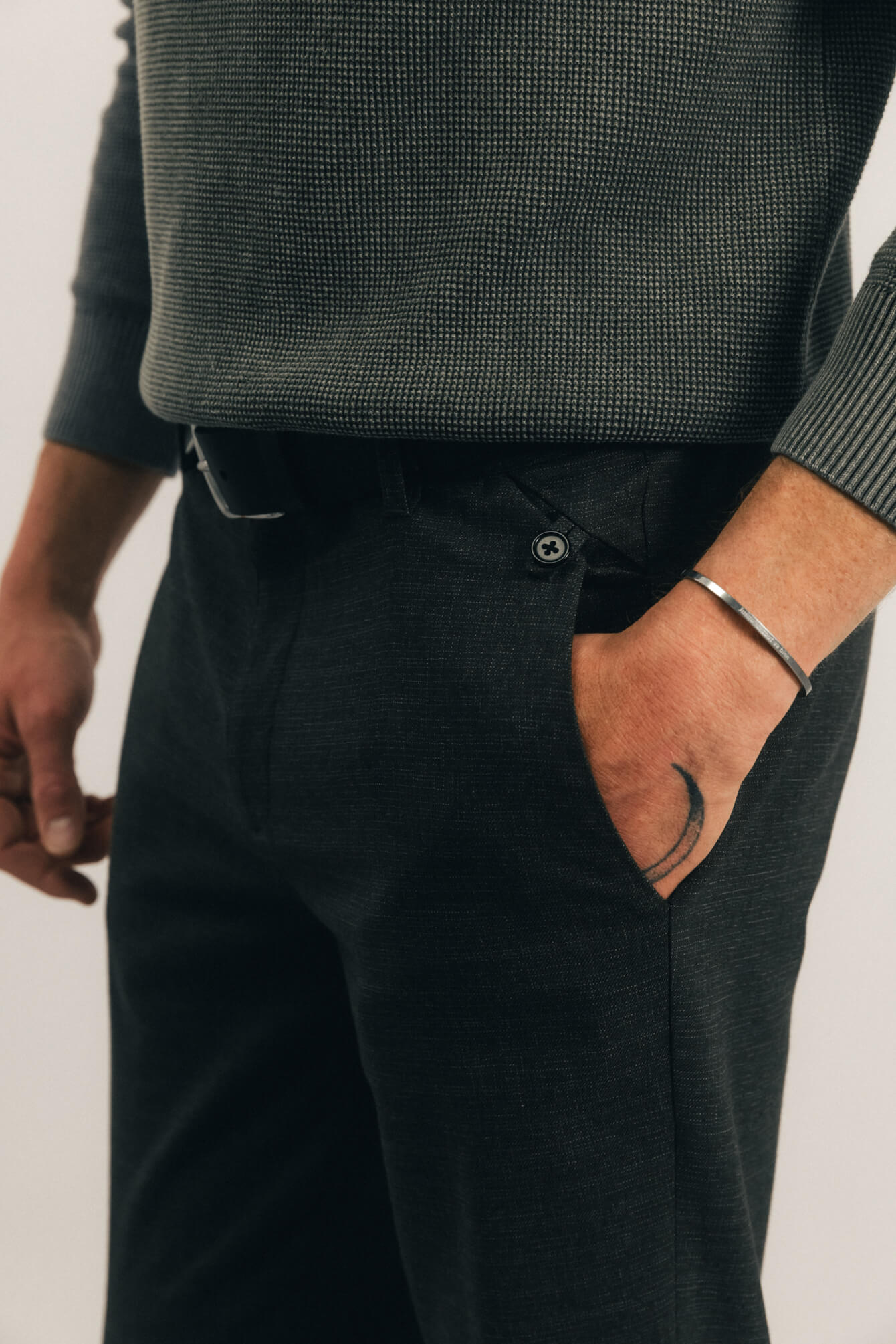 Pantalon kaki carreaux chic | Elora