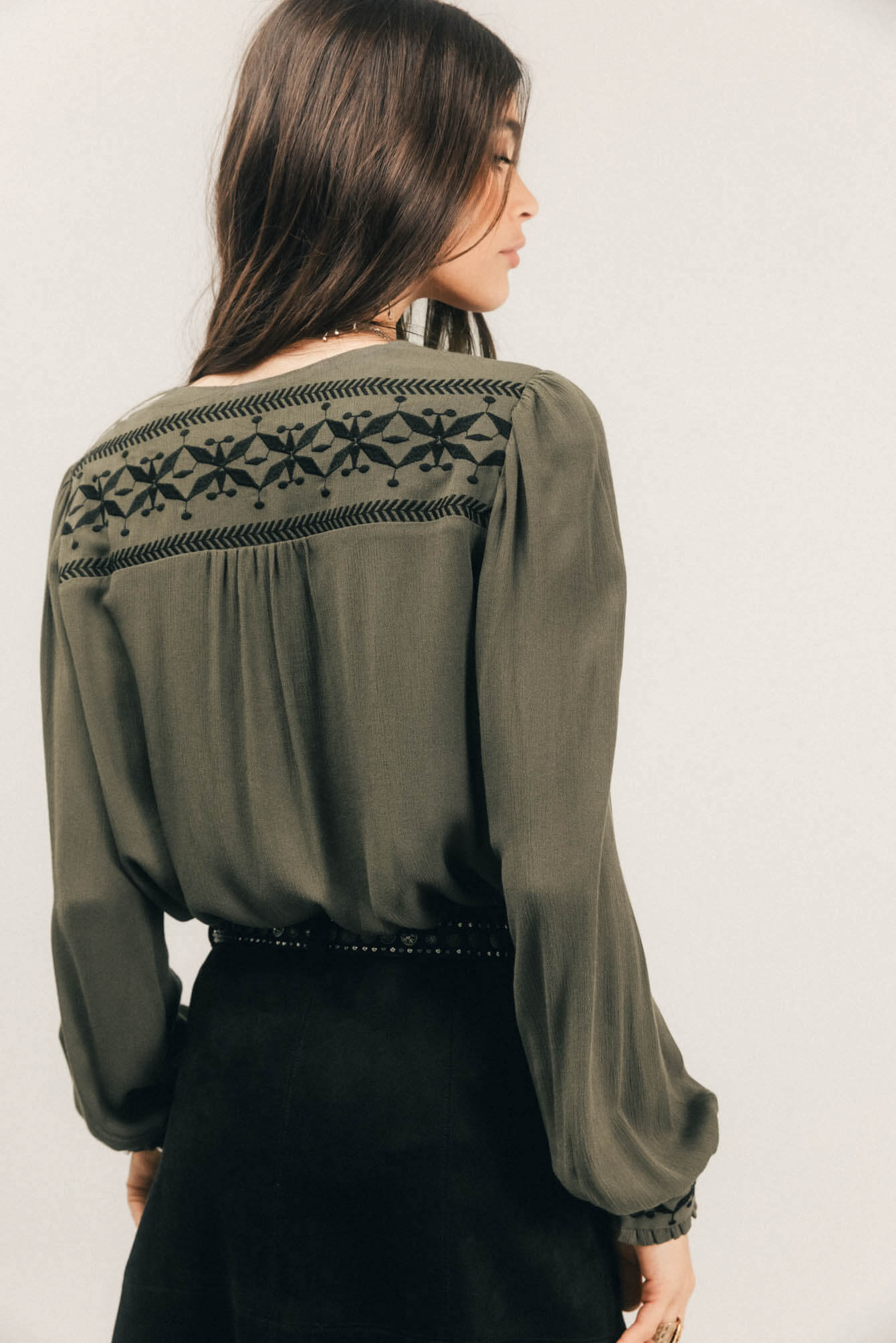 Blouse kaki bohème brodée | Elora