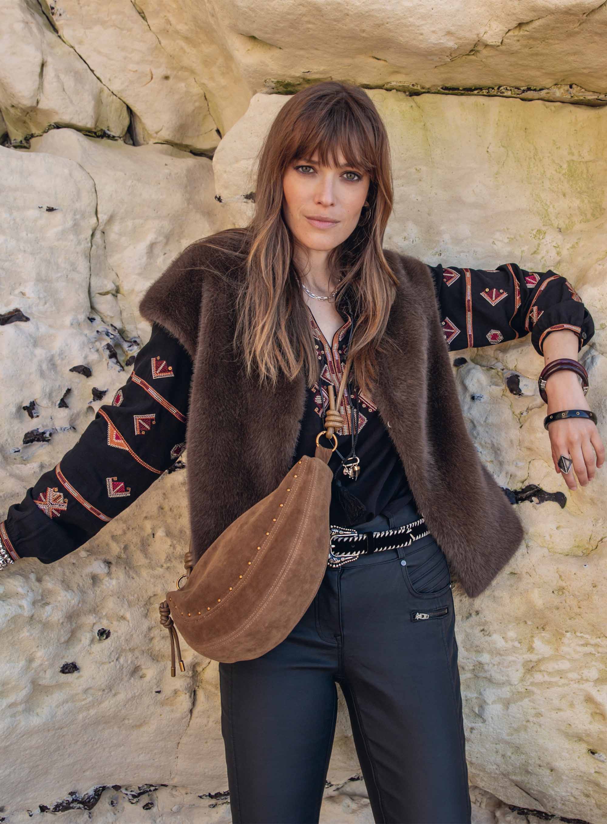 Blouse inspiration pirate noir | Elora