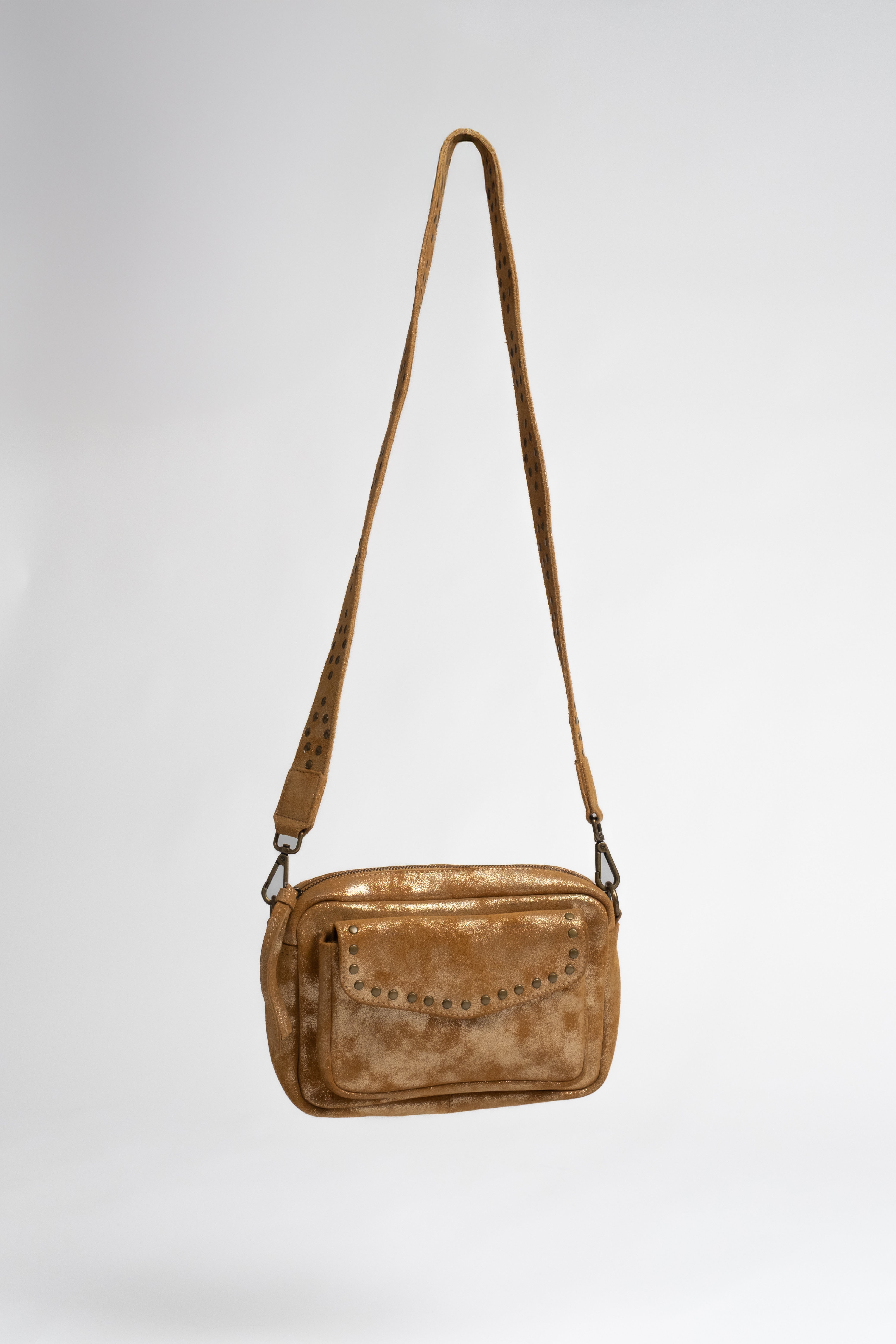 Pochette dorée cuir suédé cloutée | Elora