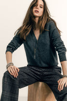 Gilet gris chiné col V intemporel | Elora