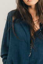 Chemise bleue jacquard satinée chic | Elora