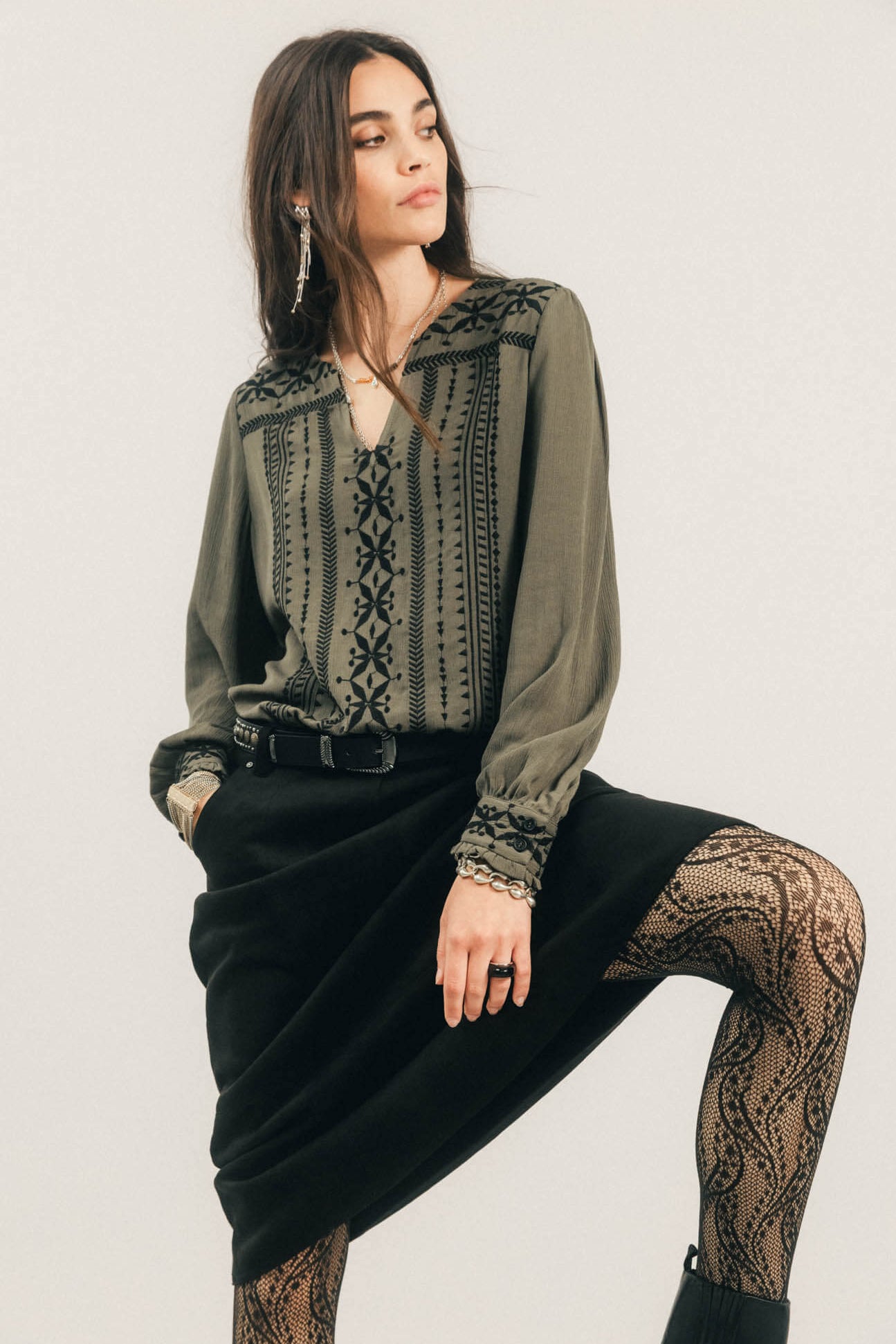 Blouse kaki bohème brodée | Elora