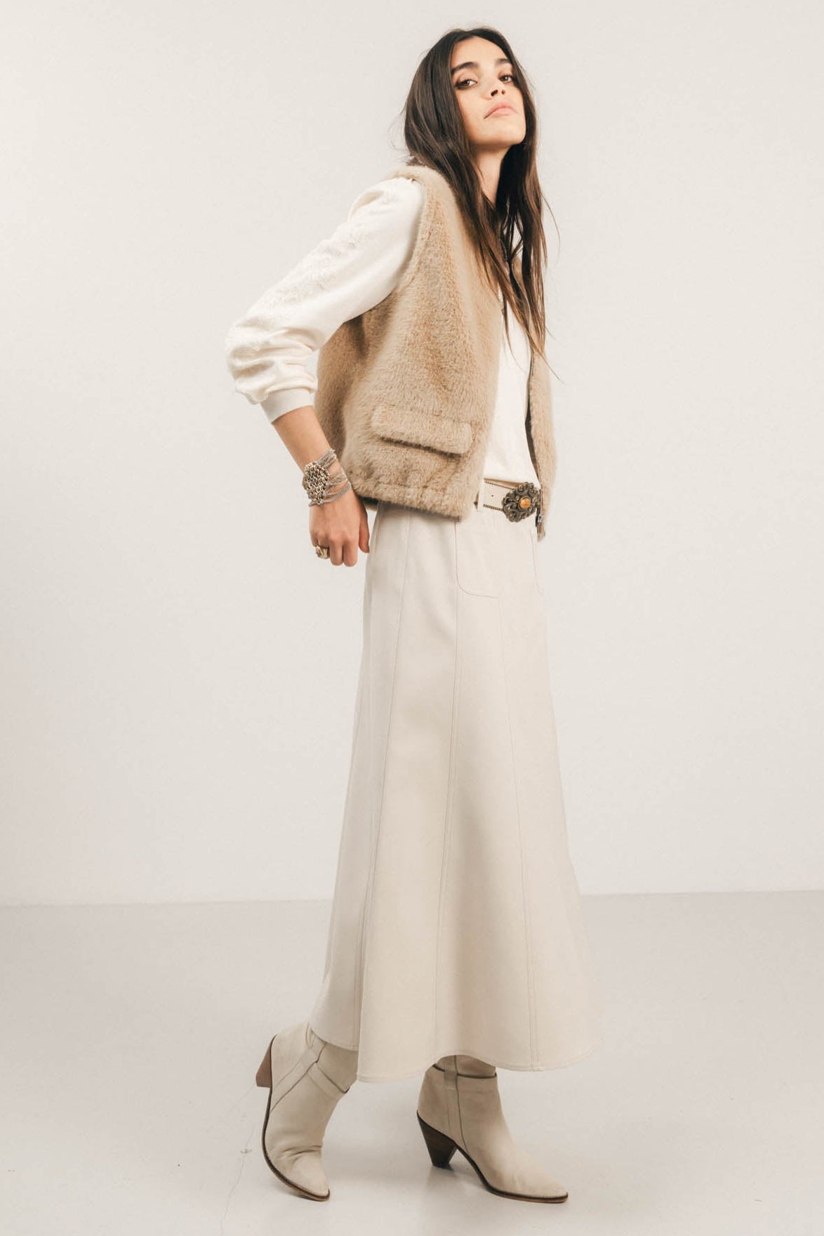 Gilet sans manches fourrure beige bohème | Elora