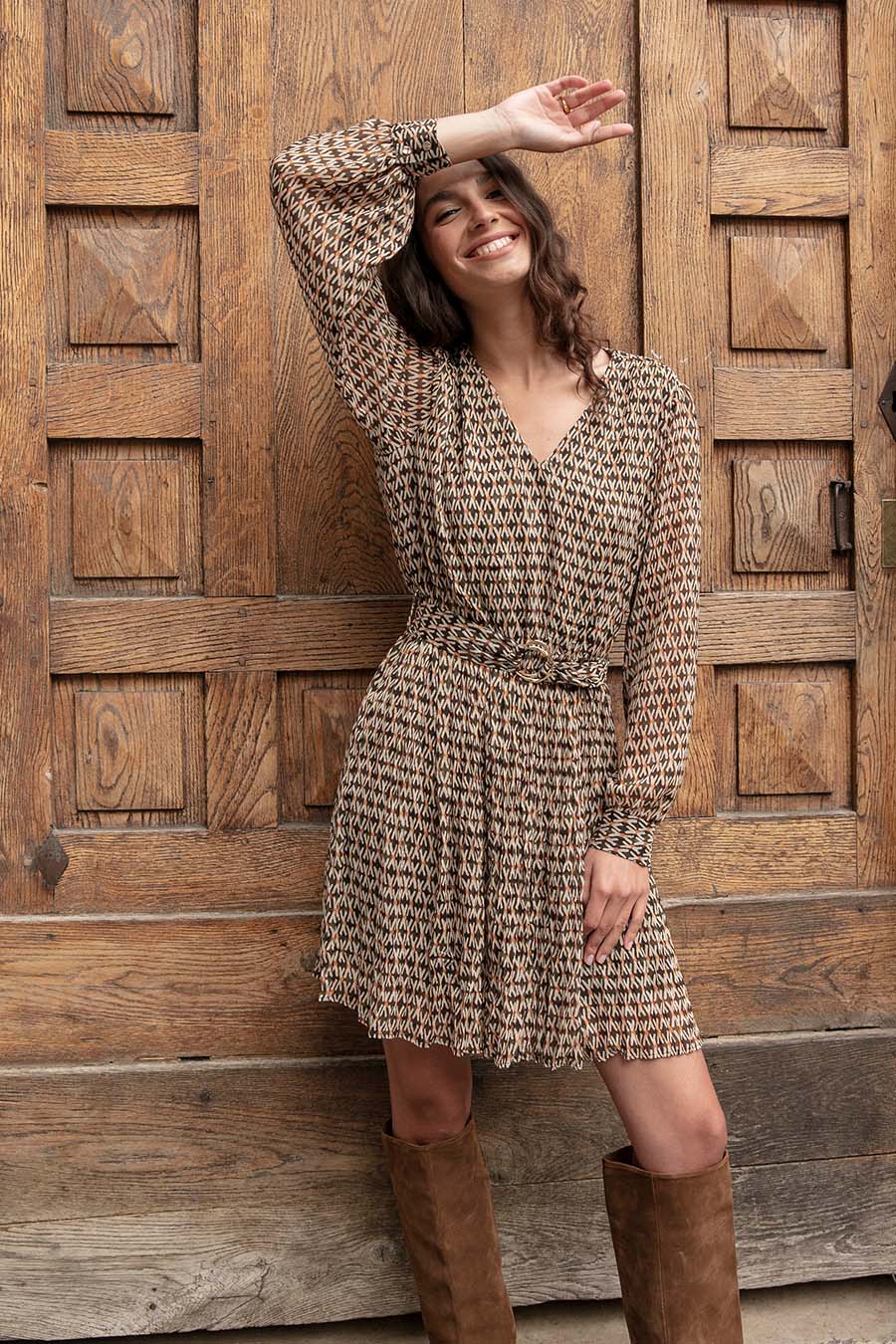 Robe courte imprimé graphique orange | Elora