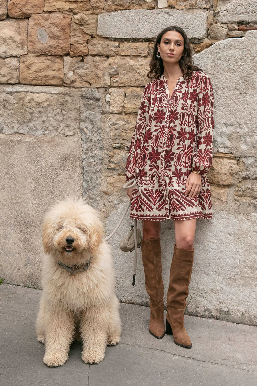 Robe courte imprimé écru et bordeaux | Elora