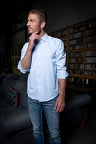 Chemise coupe droite en tissu jacquard bleu ciel | Elora