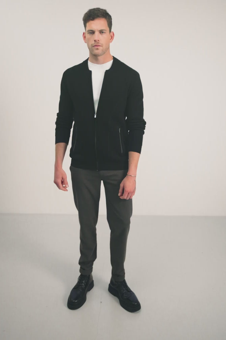 Gilet noir maille zippé confortable | Elora