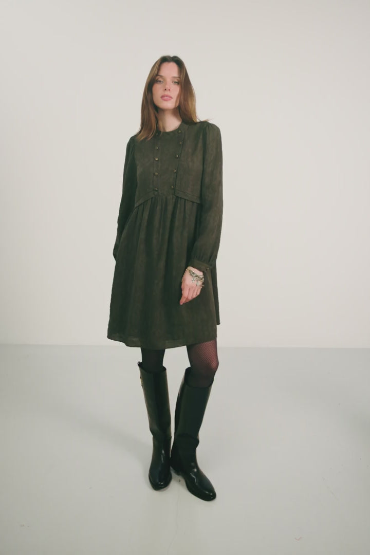 Robe fluide kaki plastron boutonné | Elora