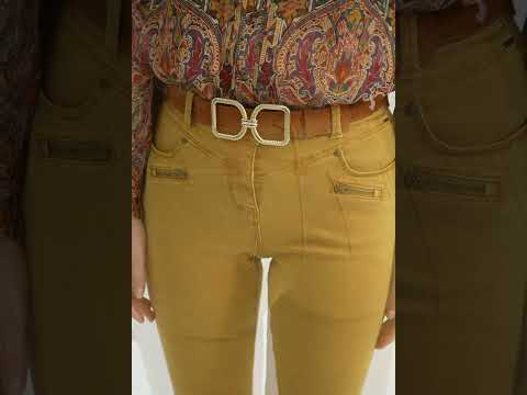 Pantalon coupe slim galbante coloris ocre | Elora