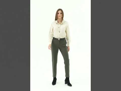 Chemise avec bijoux au col rayée écru et noir | Elora